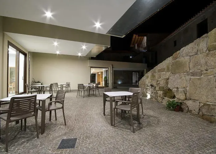 Casa De Vilarinho By Geres Casas Bouro